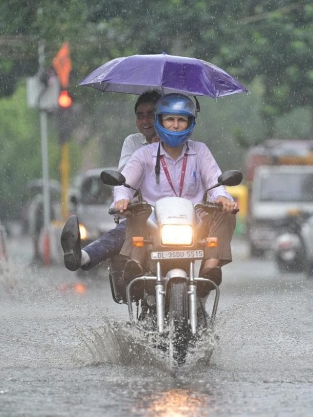 Delhi NCR Witness Heavy Rainfall, IMD Issues Yellow Alert